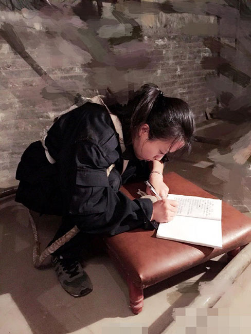 麗しの考古學研究者、山西省古剎の壁畫を2年かけて修復