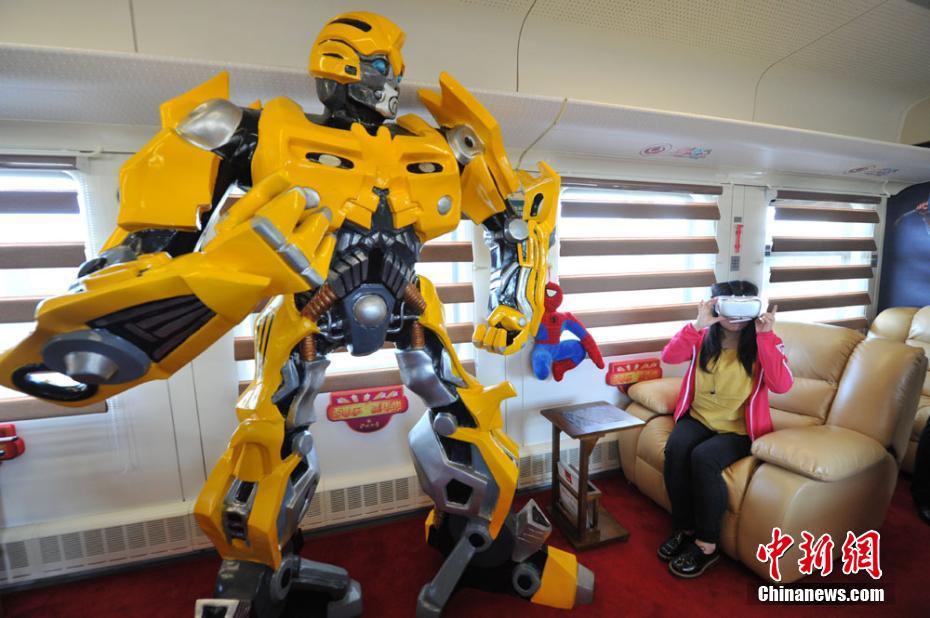 「トランスフォーマー」やゲーム機(jī)が観光列車敦煌號(hào)に！