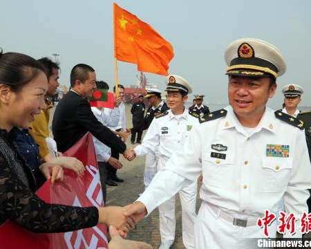 中國海軍艦隊がバングラデシュ訪問を終了