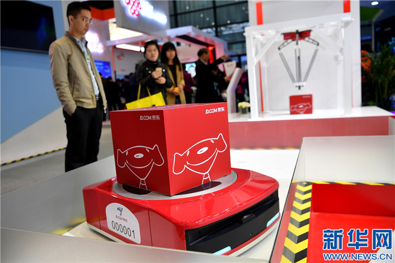 「インターネットの光博覧會」、驚きのハイテクが勢揃い