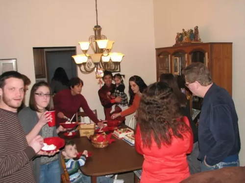 年下アメリカ人女性の心を射止めた、農(nóng)村出身の警備員　