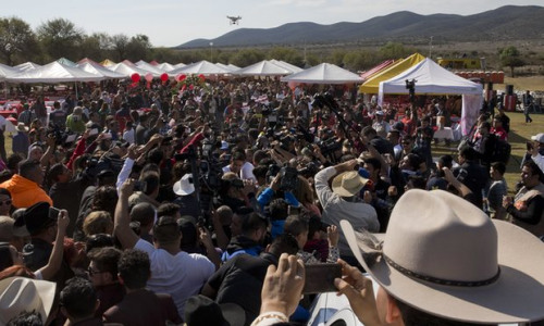 ネットに誕生日會(huì)招待動(dòng)畫を投稿、なんと1萬(wàn)人駆けつける　メキシコ