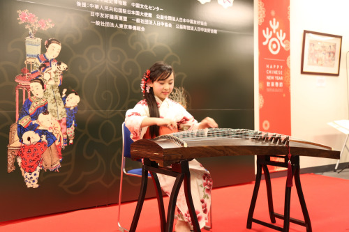 東京中國文化センターで上海舊校場(chǎng)木版年畫展が開催