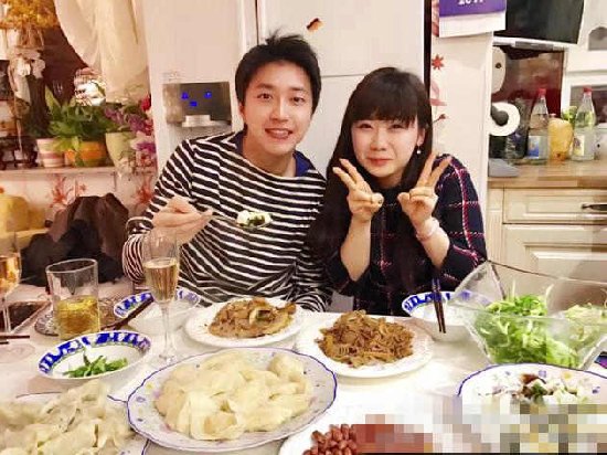 福原愛選手、夫の誕生日に「ラブラブ」ツーショットを公開