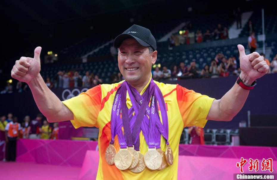 中國國家バドミントンチームのヘッドコーチ、李永波氏が退任を示唆