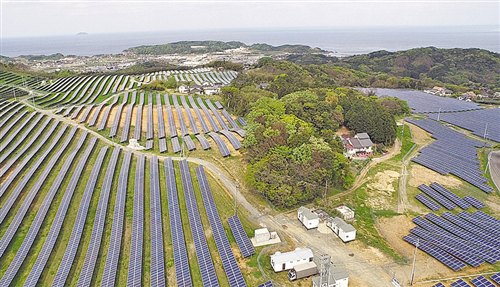 日本の太陽光発電所はメードインチャイナ　島根?浜田