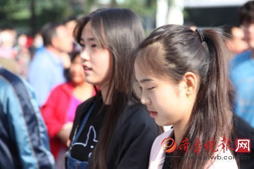 顔面偏差値が高い受験生集まる蕓術(shù)系の入學(xué)試験會場