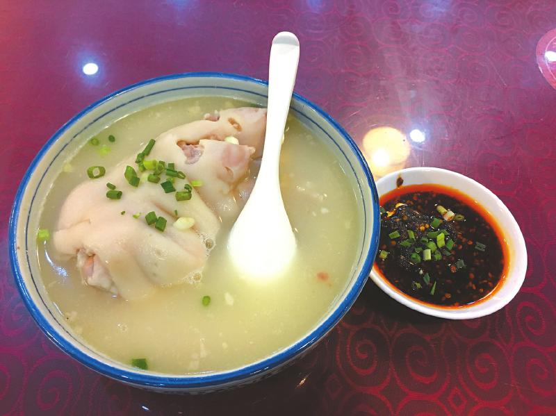 食欲をそそるグルメの都?成都の「深夜食堂」