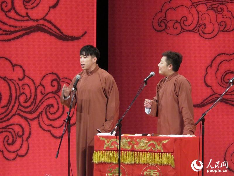 徳雲(yún)社のワールドツアー日本公演が開催 爆笑パフォーマンス披露