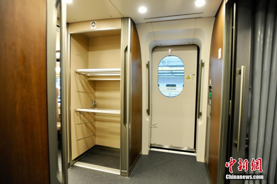 グレードアップした新型高速鉄道「復(fù)興號」登場！従來型との違いを検証