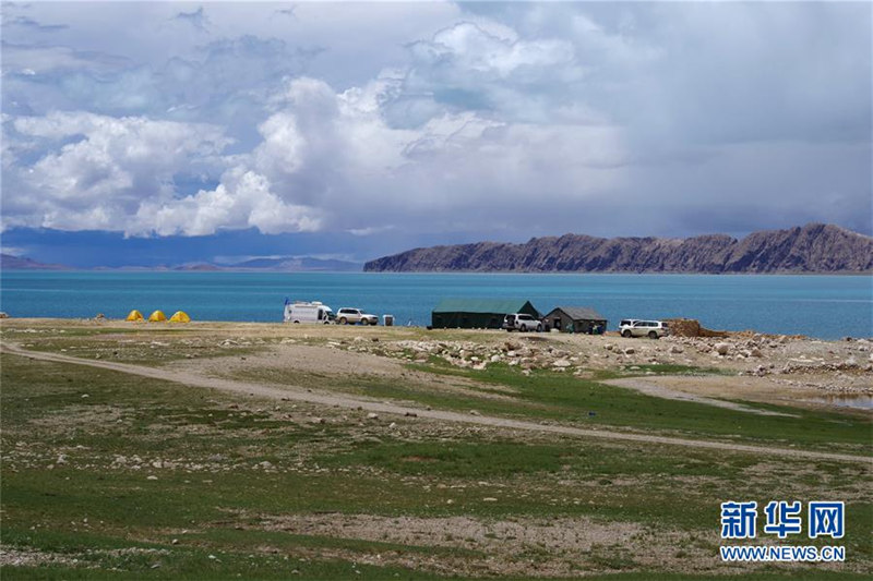 中國人科學(xué)者、チベット高原の動植物を観測