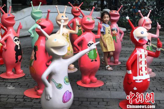 「吃貨星人」南京に現(xiàn)る！