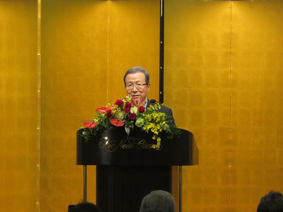 「九州中日友好交流大會(huì)」で挨拶をする在日本中國(guó)大使館の程永華大使。