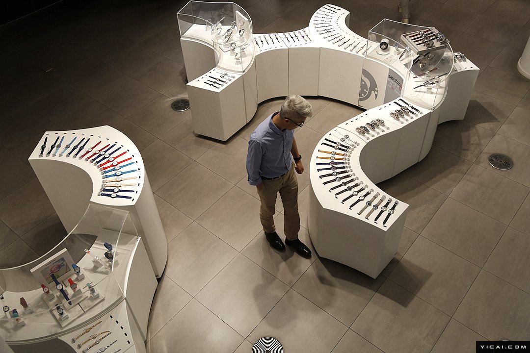 スウォッチと銀聯(lián)　決済対応スマートウォッチを発売