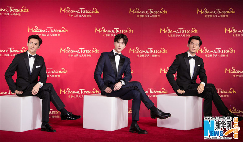 楊洋が三つ子に！？　本人そっくりの蝋人形お披露目　