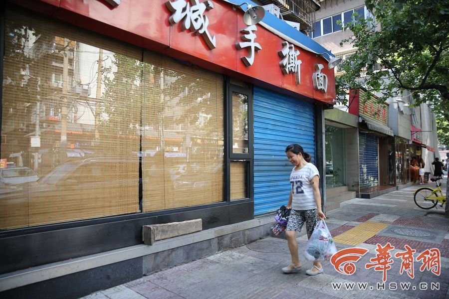 高溫の天気続く西安　街の食堂が次々と臨時休業(yè)