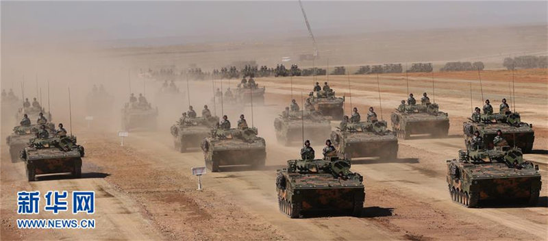 中國人民解放軍建軍90周年記念軍事パレード、半數(shù)の武器裝備が初閲兵