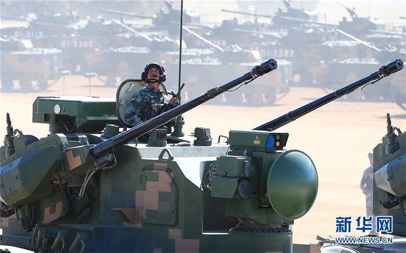 中國人民解放軍建軍90周年記念軍事パレード、半數(shù)の武器裝備が初閲兵