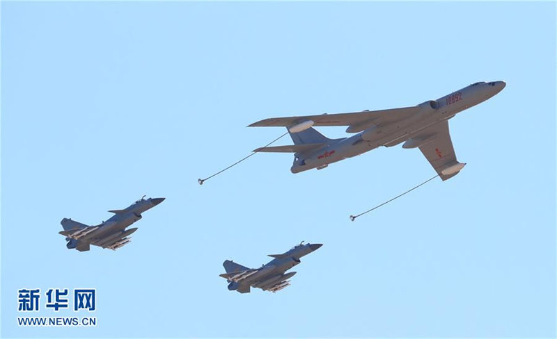 中國人民解放軍建軍90周年記念軍事パレード、半數(shù)の武器裝備が初閲兵