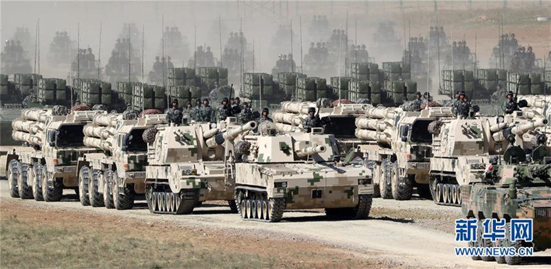 中國人民解放軍建軍90周年記念軍事パレード、半數(shù)の武器裝備が初閲兵