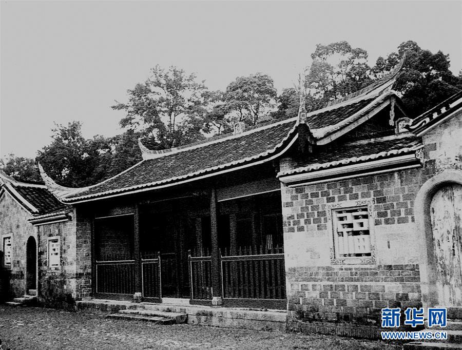 中國人民解放軍建軍90周年の道のり　