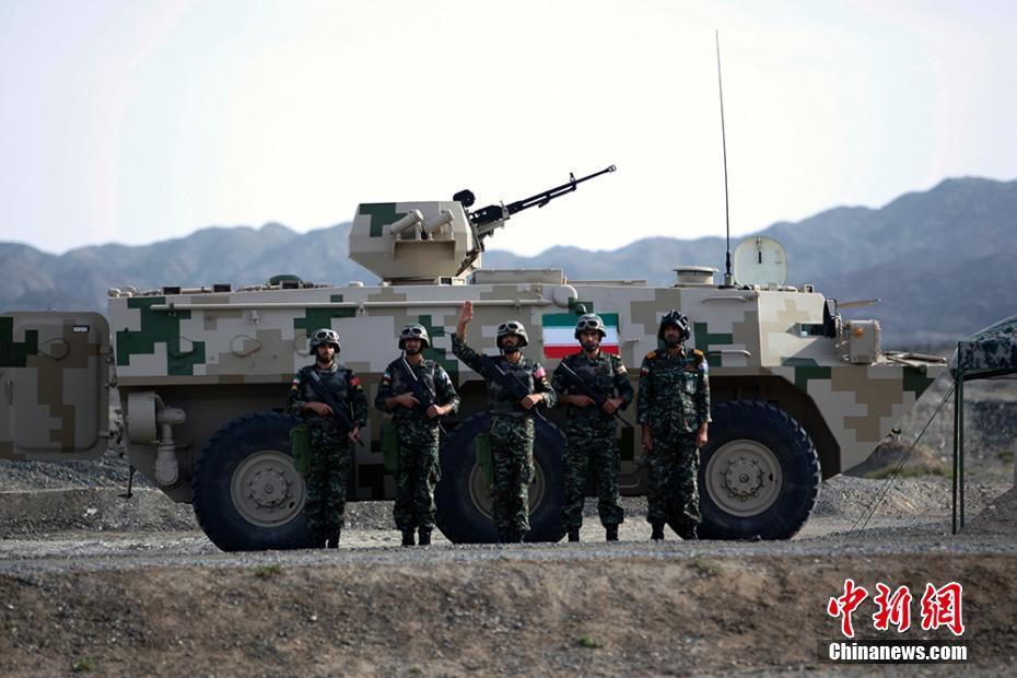 防空ミサイル技能コンクール、天山の麓で開催 