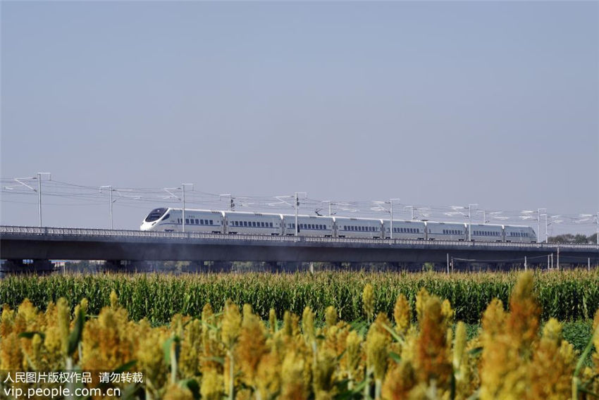 內(nèi)モンゴル初の高速鉄道がまもなく開(kāi)通
