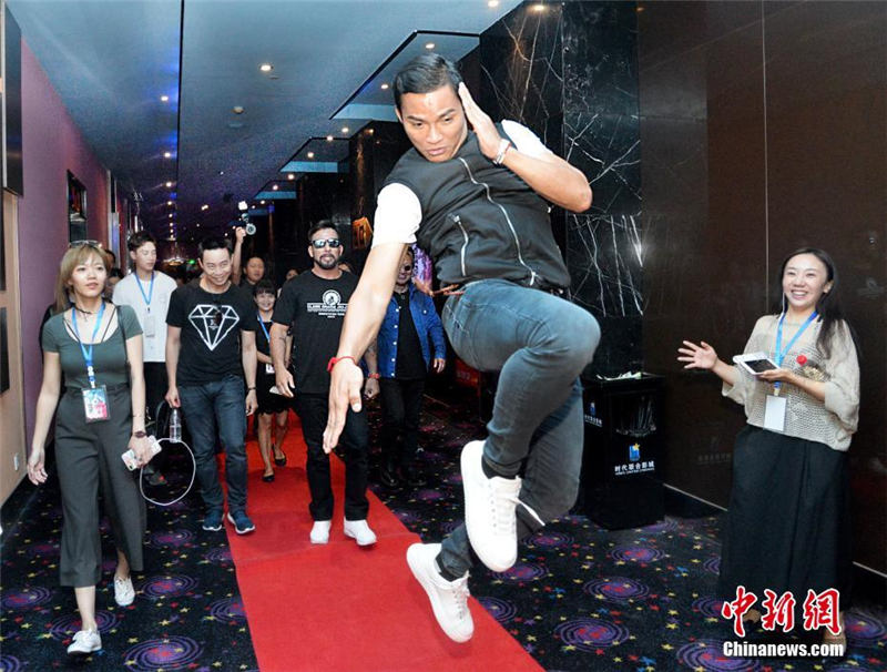 映畫(huà)「殺破狼?貪狼」の舞臺(tái)挨拶が行われる　杭州市