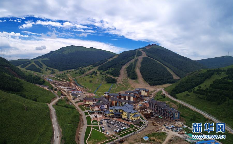 崇禮の鮮やかな夏　河北省