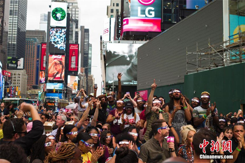100年に1度の「皆既日食」が北米大陸を橫斷　米國