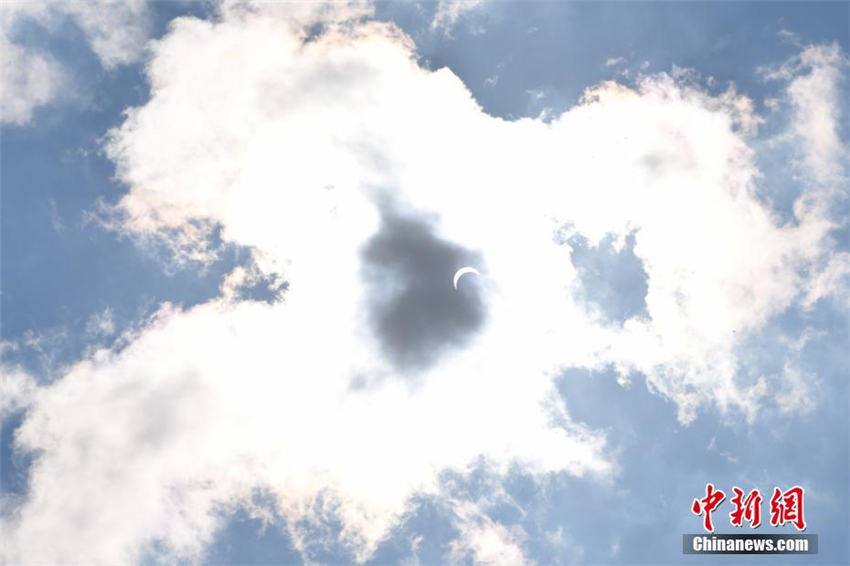 100年に1度の「皆既日食」が北米大陸を橫斷　米國