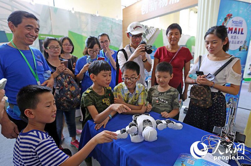 2017上海國際科普産品博覧會でC919のフライトシュミレーター初登場