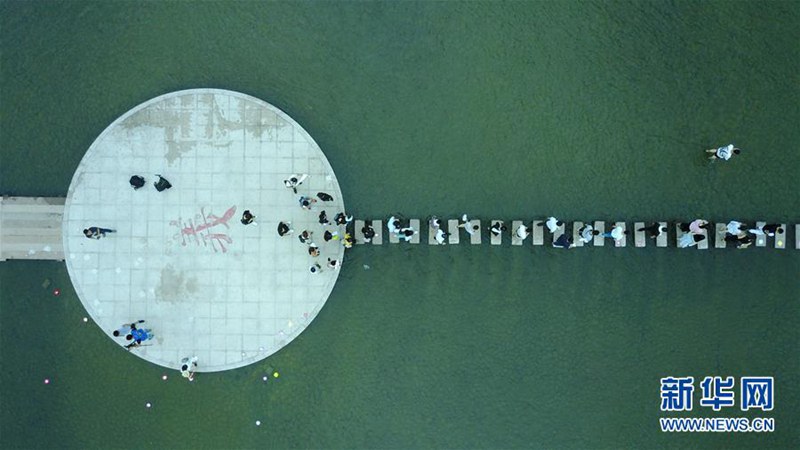 男女の縁結(jié)ぶ「七夕」イベント開催 浙江省