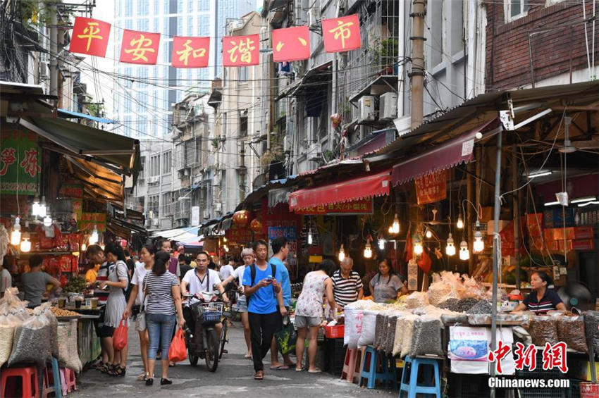 東洋と西洋の建築文化が融合した騎樓　特色ある建築が魅力のアモイ