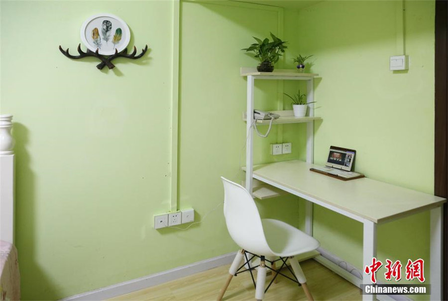 エアコンにテレビ、冷蔵庫も完備の武漢の大學宿舎