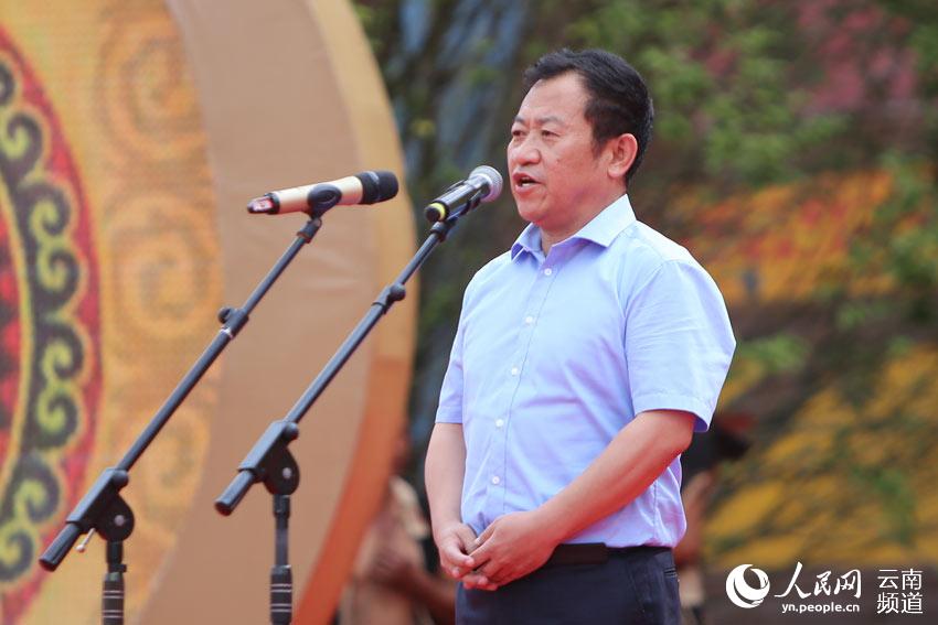 雲(yún)南でクルミフェスティバル開(kāi)催　クルミ産業(yè)で7割の農(nóng)家が貧困脫出実現(xiàn)