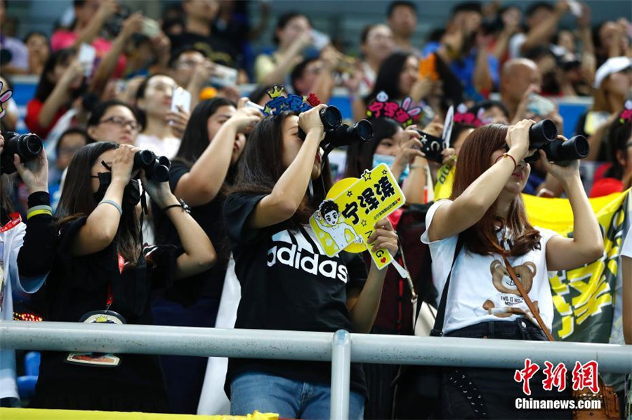 中國「全運(yùn)會(huì)」　寧沢濤選手が水泳男子自由形50Mで金メダル獲得