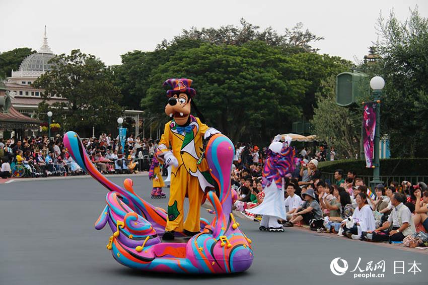 TDLとTDSでハロウィーンイベント20周年特別プログラムスタート