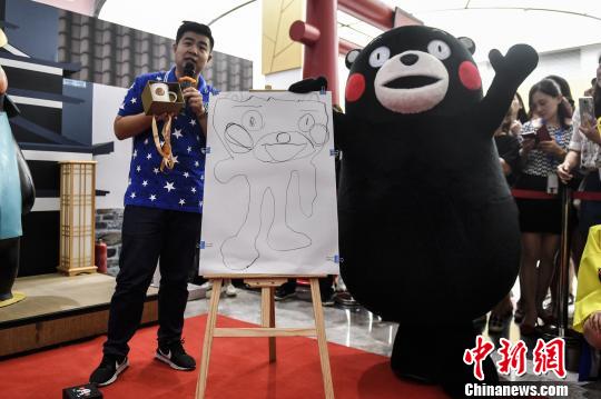 くまモンが広州のイベントに登場　たちまち人だかり