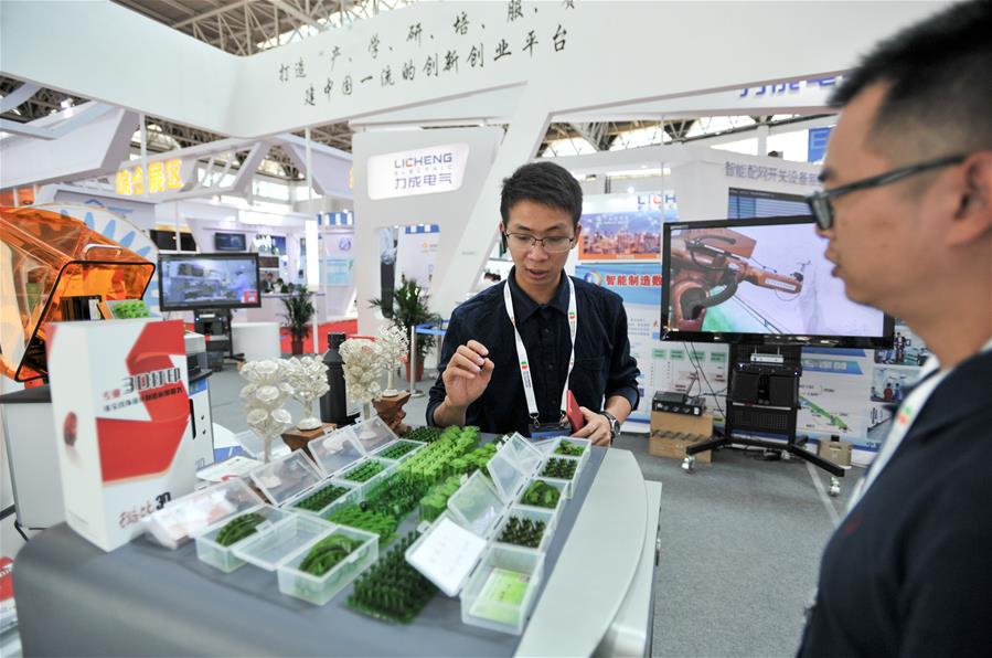 ハイテク裝備品が中國(guó)?アラブ諸國(guó)博覧會(huì)に登場(chǎng)