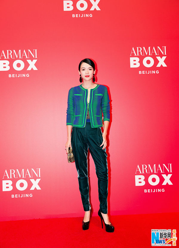 章子怡、キュートな魅力でオープニングセレモニーの注目の的に