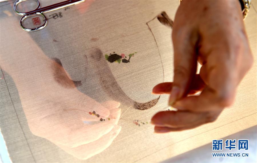 江蘇省揚(yáng)州市の「無形文化遺産」披露するイベントが瘦西湖で開幕 