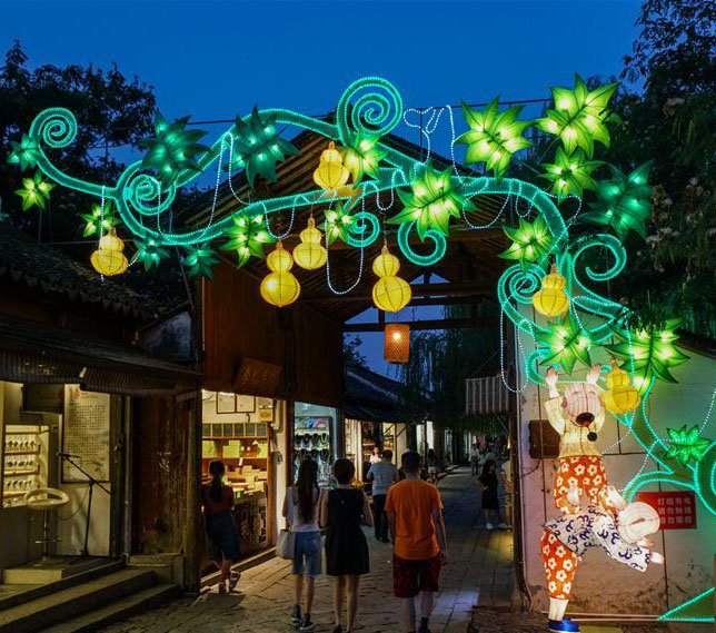 周荘の中秋ランタン祭りが20日に開(kāi)幕　艶やかな燈りが水郷を彩る