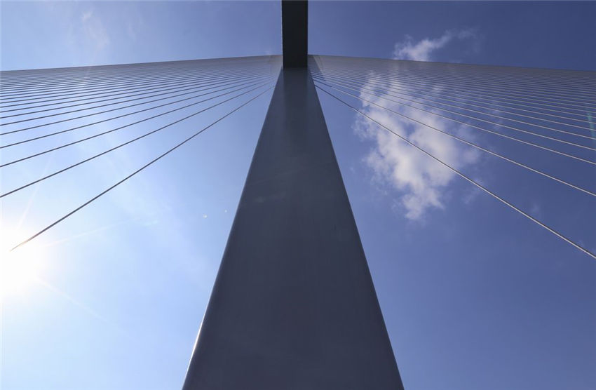 「世界一高い橋」北盤江大橋に迫る