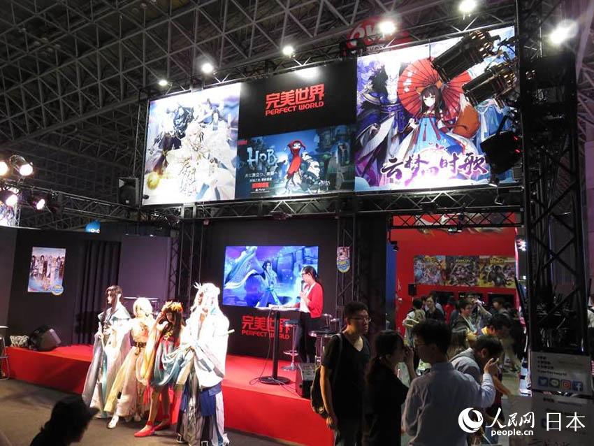 東京ゲームショウ2017一般公開日スタート　ブースにゲーム愛好家大挙