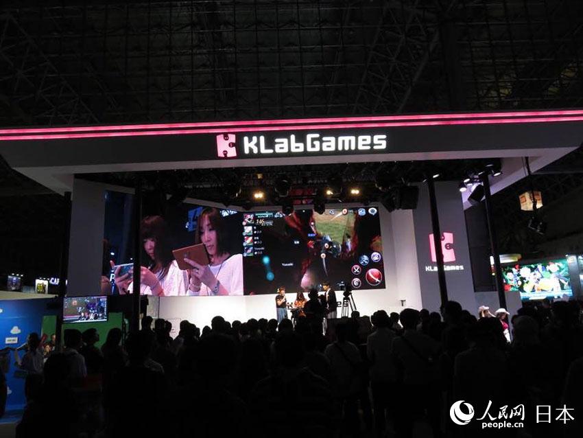 東京ゲームショウ2017一般公開日スタート　ブースにゲーム愛好家大挙