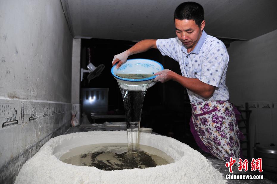 手作り月餅、その思い出の味と伝承　江西省