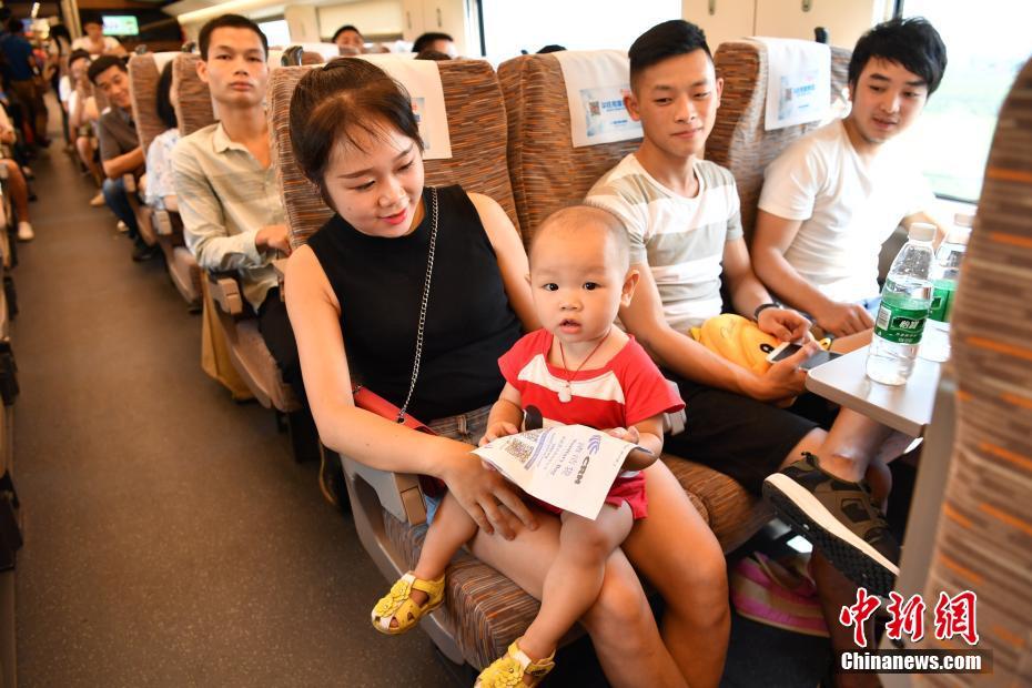 「復(fù)興號(hào)」が広州?深セン?香港結(jié)ぶ高速鉄道路線運(yùn)行へ