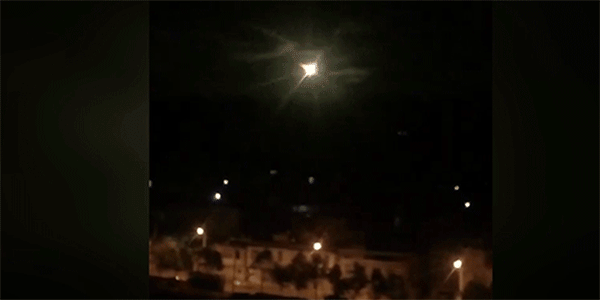 雲(yún)南省で「火球」を観測