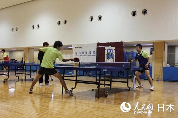 北陸大學(xué)孔子學(xué)院で「孔子學(xué)院杯」卓球大會(huì)を開(kāi)催　日本